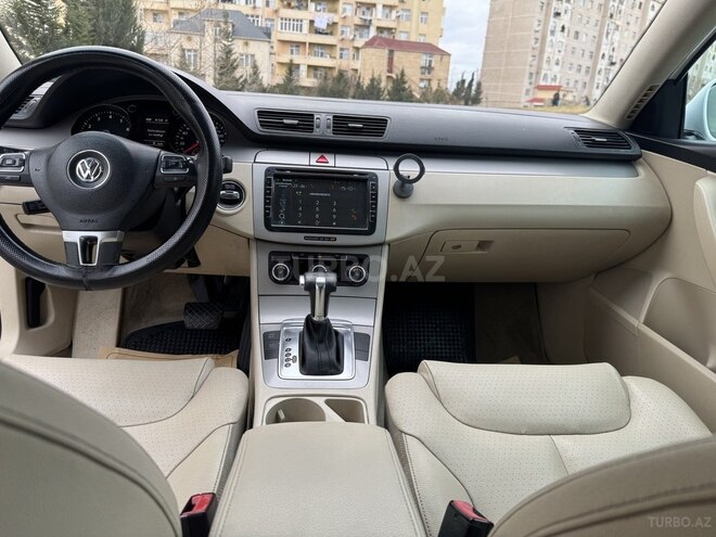 Volkswagen Passat 2010, 211,356 km - 2.0 l - Sumqayıt