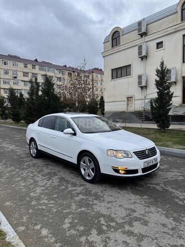 Volkswagen Passat 2010, 211,356 km - 2.0 l - Sumqayıt