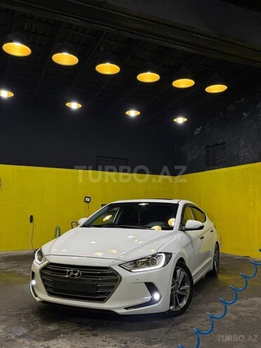 Hyundai Avante 2015, 234,000 km - 1.6 l - Bakı