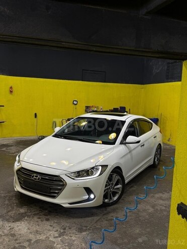 Hyundai Avante 2015, 234,000 km - 1.6 l - Bakı