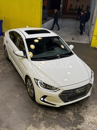 Hyundai Avante 2015, 234,000 km - 1.6 l - Bakı