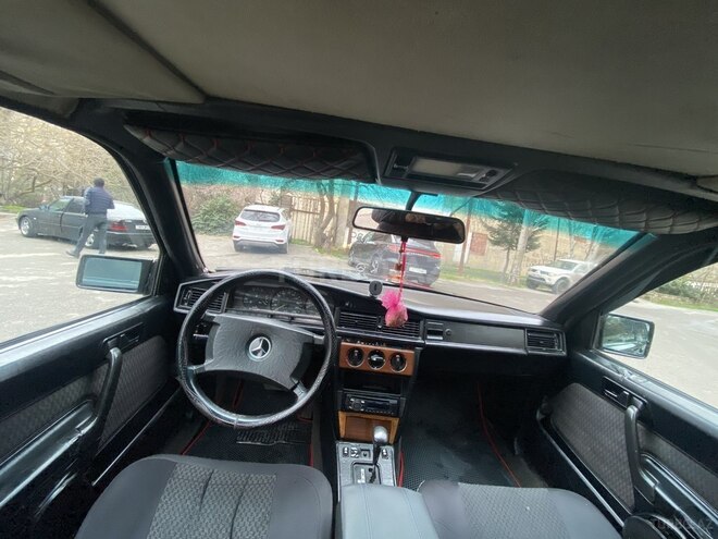 Mercedes 190 1991, 117,177 km - 2.0 l - Bakı