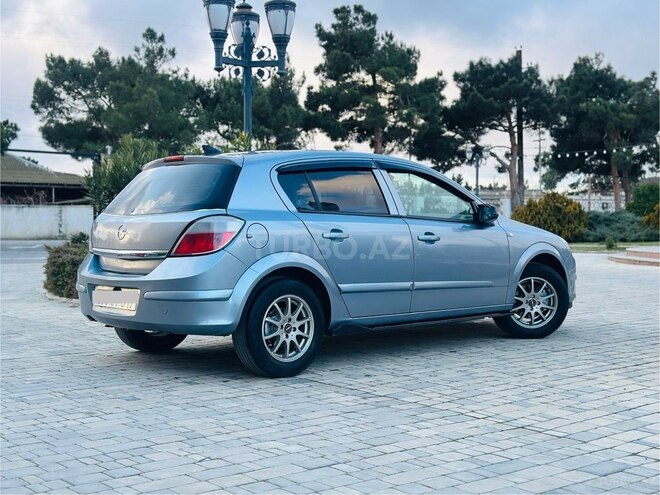 Opel Astra 2005, 235,000 km - 1.4 l - Bakı