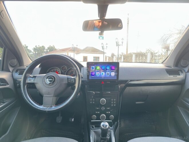 Opel Astra 2005, 235,000 km - 1.4 l - Bakı