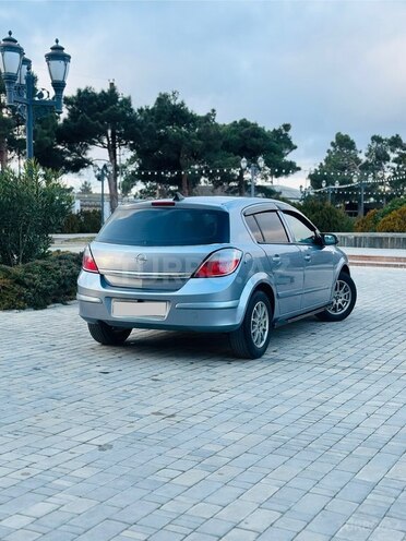 Opel Astra 2005, 235,000 km - 1.4 l - Bakı