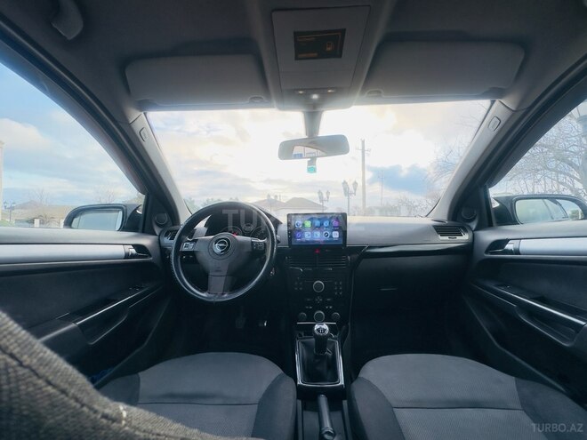 Opel Astra 2005, 235,000 km - 1.4 l - Bakı