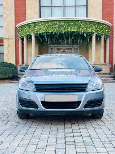 Opel Astra 2005, 235,000 km - 1.4 l - Bakı