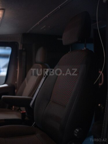 Fiat Ducato-12