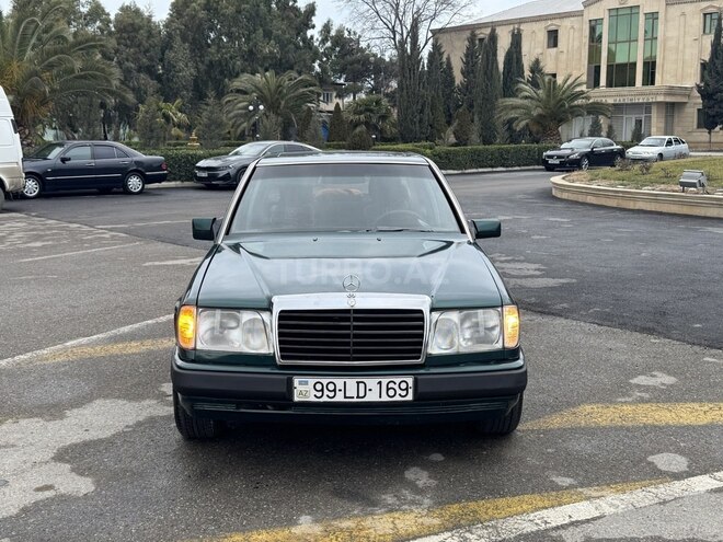 Mercedes E 200 1991, 223,000 km - 2.0 l - Sumqayıt