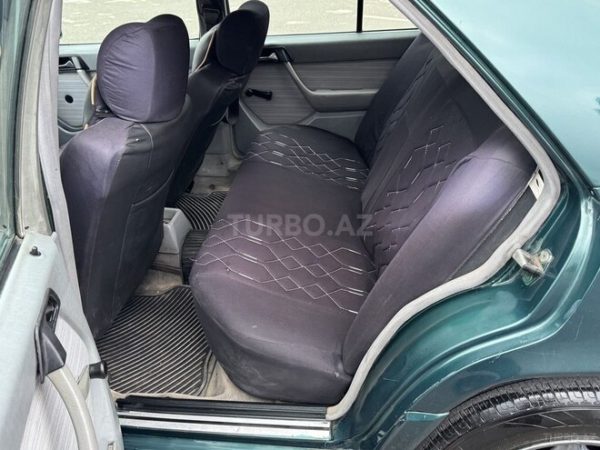Mercedes E 200 1991, 223,000 km - 2.0 l - Sumqayıt
