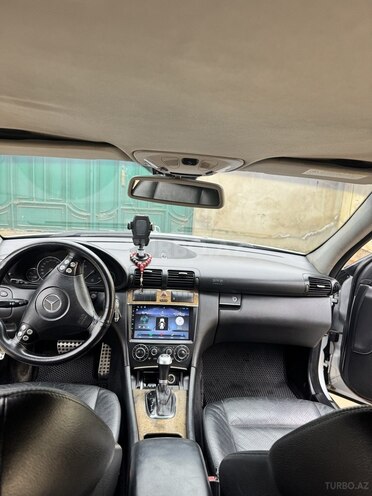 Mercedes C 230 2005, 245,000 km - 2.5 l - Bakı
