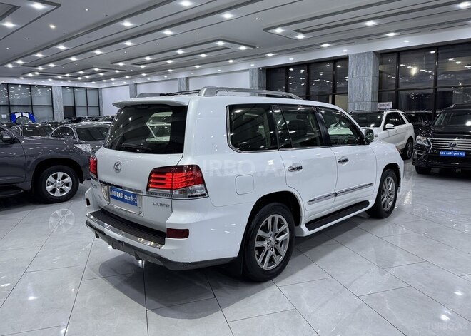 Lexus LX 570-5
