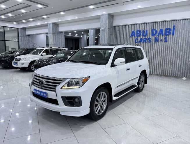 Lexus LX 570-1