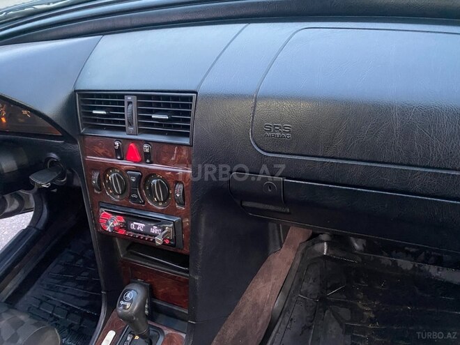 Mercedes C 220 d 1998, 300,000 km - 2.2 l - Sabirabad