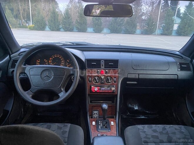 Mercedes C 220 d 1998, 300,000 km - 2.2 l - Sabirabad