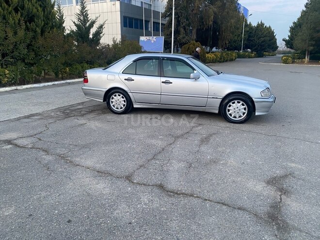 Mercedes C 220 d 1998, 300,000 km - 2.2 l - Sabirabad