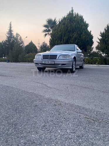 Mercedes C 220 d 1998, 300,000 km - 2.2 l - Sabirabad