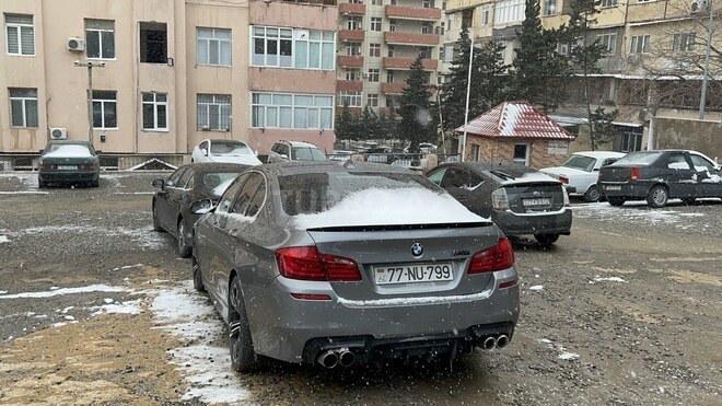 BMW 528 2013, 234,000 km - 2.0 л - Bakı