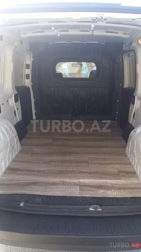 Fiat Doblo 2010, 135,000 km - 1.3 l - Bakı