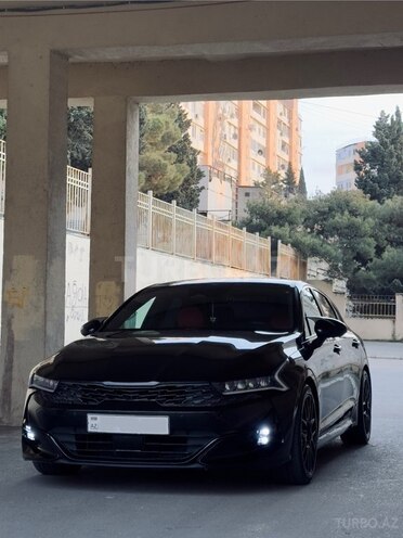 Kia K5-4