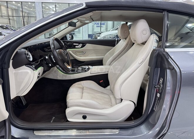 Mercedes E 400 4MATIC-14
