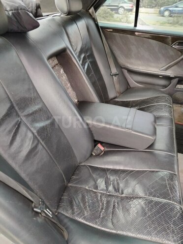 Mercedes E 300 d 1997, 248,867 km - 3.0 l - Bakı