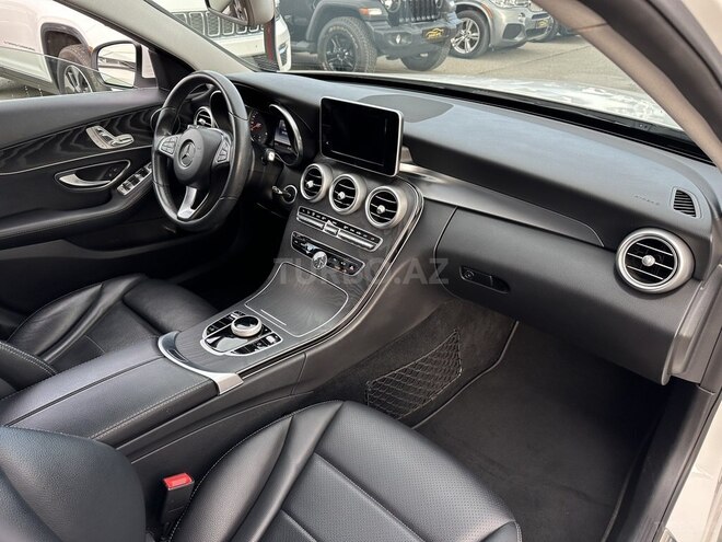 Mercedes C 300 2017, 82,454 km - 2.0 л - Bakı