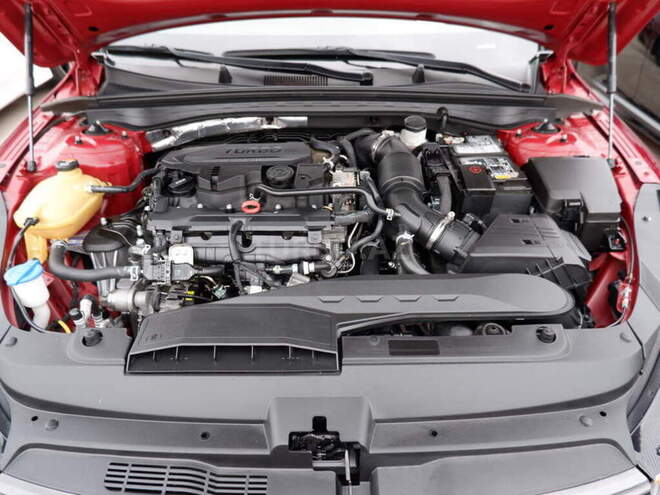 Kia K5-14