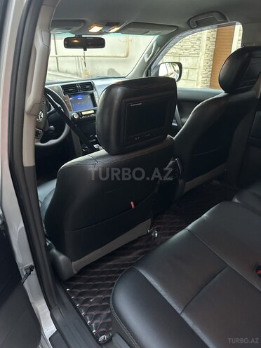 Toyota Land Cruiser Prado 2011, 198,000 km - 2.7 l - Bakı