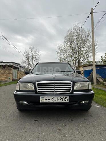 Mercedes C 200 1999, 430,000 km - 2.0 л - Şəki