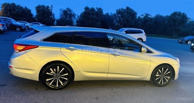 Hyundai i40 2012, 242,000 km - 1.7 l - Bakı