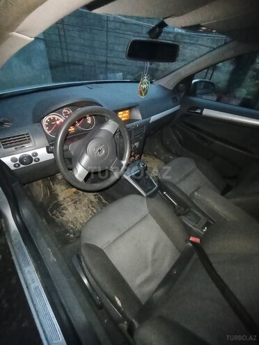 Opel Astra 2004, 292,000 km - 1.4 l - Lənkəran