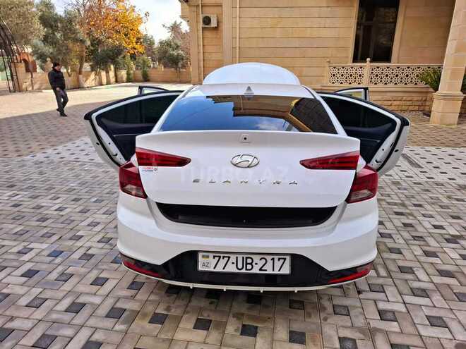 Hyundai Elantra 2019, 149,669 km - 2.0 l - Şirvan