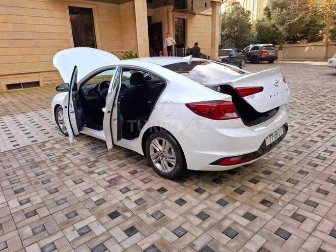 Hyundai Elantra 2019, 149,669 km - 2.0 l - Şirvan