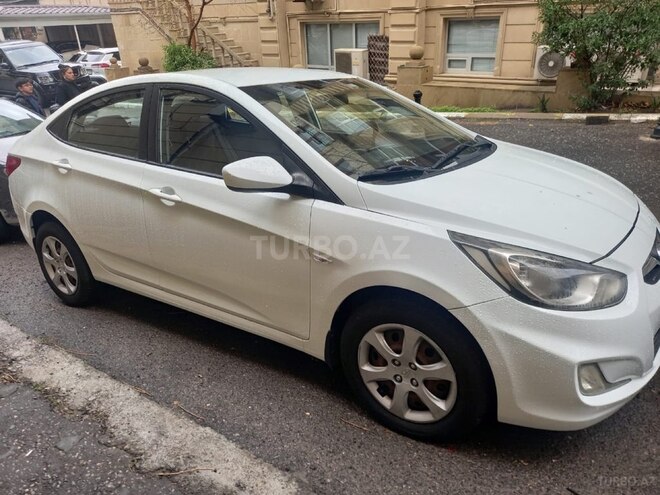 Hyundai Accent 2011, 171,000 km - 1.6 l - Bakı