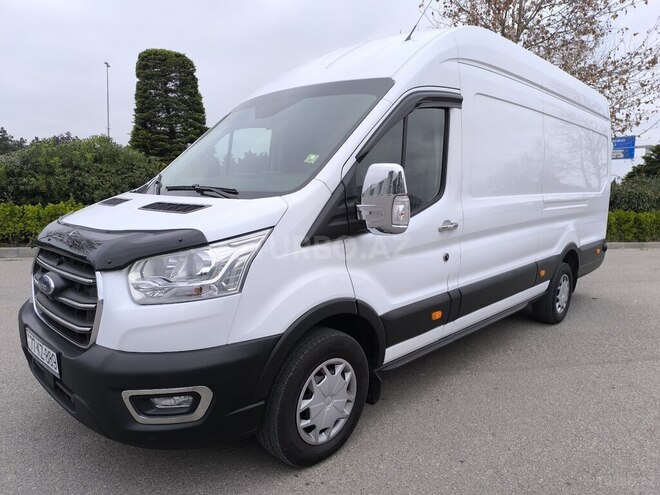 Ford Transit-4