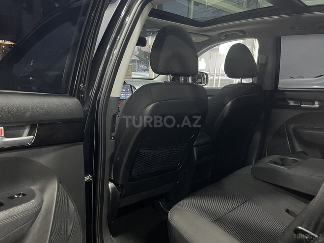 Kia Sorento-14