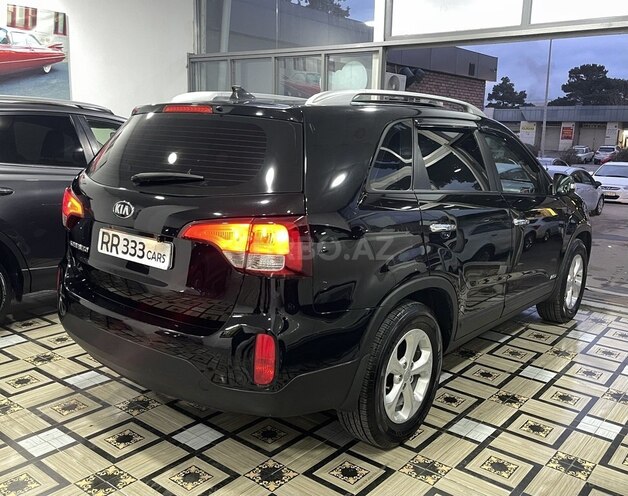 Kia Sorento-7