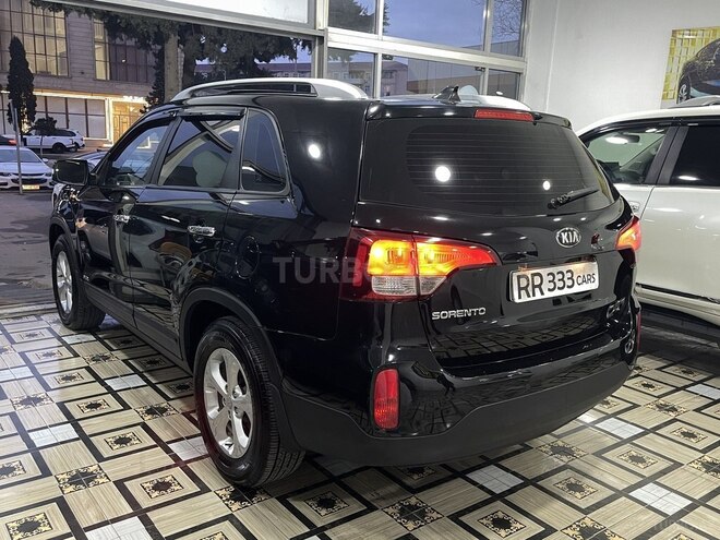 Kia Sorento-3