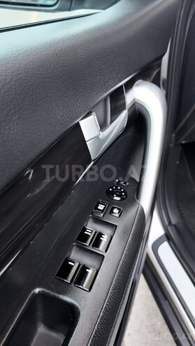 Kia Sorento-10