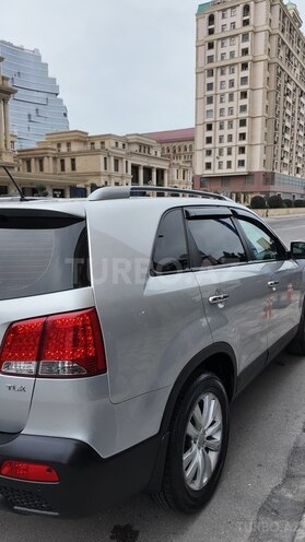 Kia Sorento-14