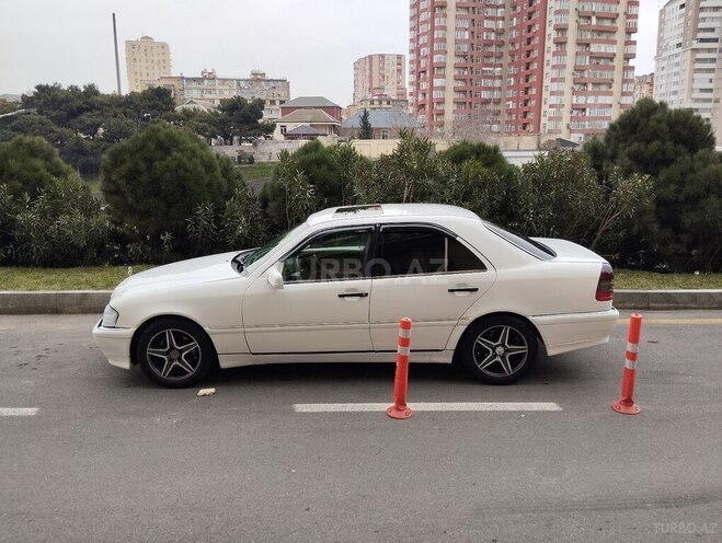 Mercedes C 230 1997, 348,481 km - 2.3 l - Bakı