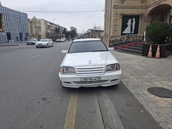 Mercedes C 220 d 1999, 249,363 km - 2.2 l - Bakı