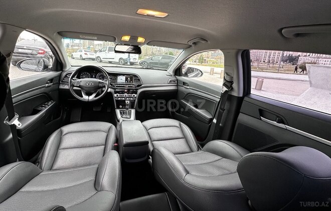 Hyundai Avante 2019, 65,000 km - 1.6 l - Bakı