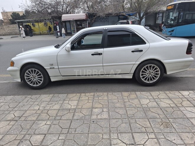 Mercedes C 220 d 1999, 249,363 km - 2.2 l - Bakı