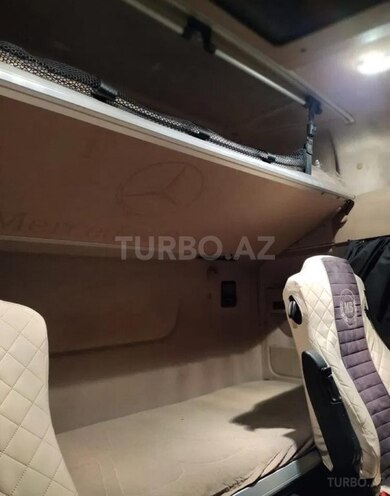 Mercedes Actros 1844 2013, 930,000 km - 13.0 l - Bakı