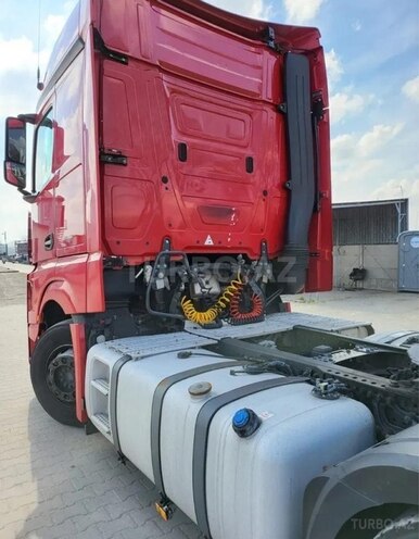 Mercedes Actros 1844 2013, 930,000 km - 13.0 l - Bakı