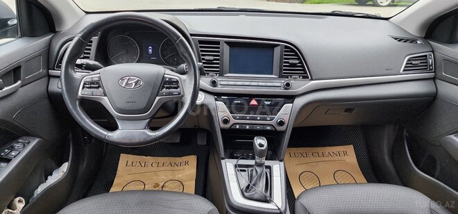 Hyundai Elantra 2016, 111,045 km - 2.0 l - Bakı