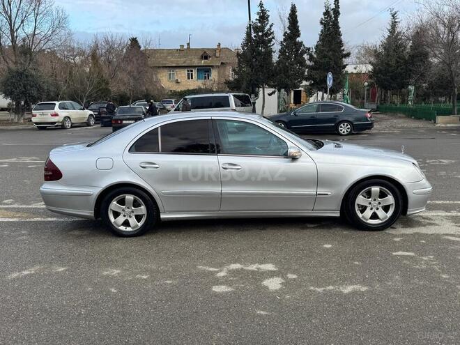 Mercedes E 200 d 2003, 409,000 km - 2.0 л - Sumqayıt