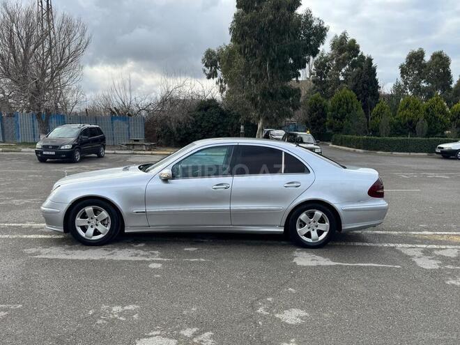 Mercedes E 200 d 2003, 409,000 km - 2.0 л - Sumqayıt